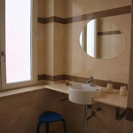 בית הארחה Home33 נאפולי