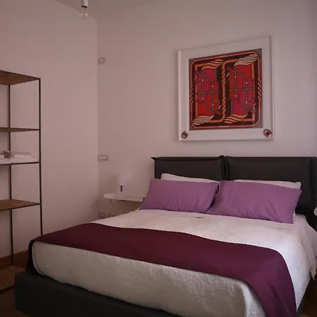 בית הארחה Home33 נאפולי